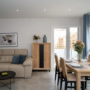 Aac - Con Terraza, Muy Amplio, Totalmente Equipado, Cerca Del Centro Y Nuevo! Malaga